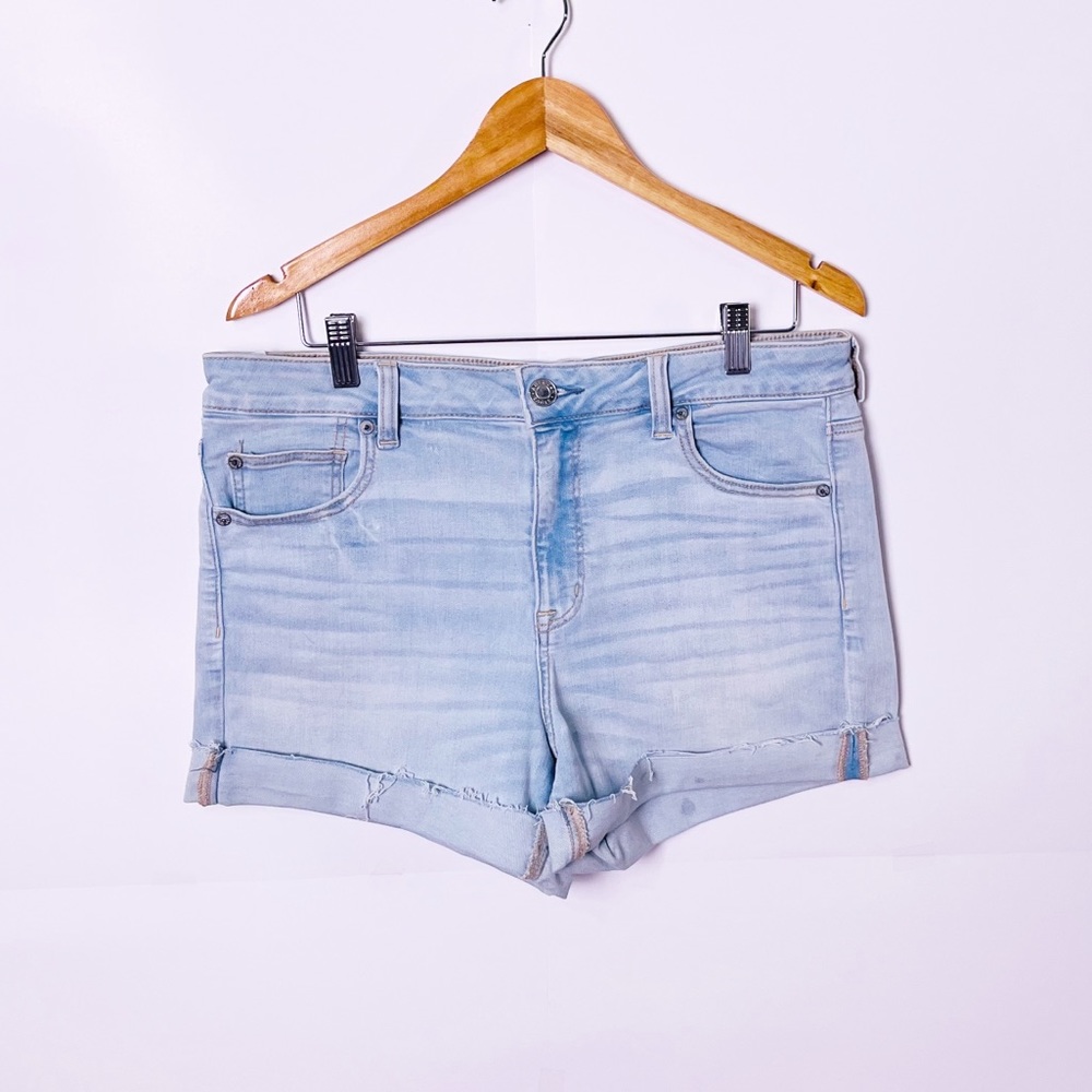 American Eagle High Rise Shortie